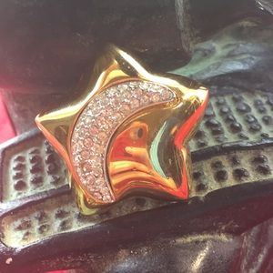 Gold tone Monet pin